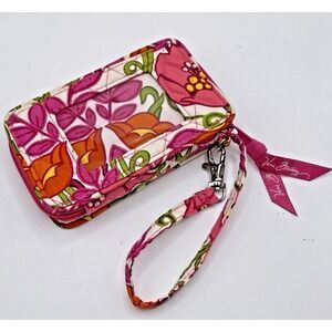 Vera Bradley Lilli Bell Pink Floral Quilted Wallet Card ID Holder Zip Wristlet